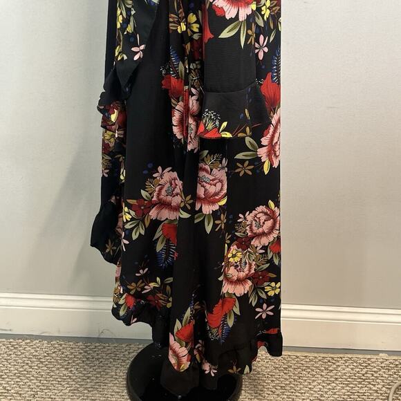 Boohoo Wrap Dress Plus size 16 Black Red Floral Ruffles Modest Wedding Church - Picture 10 of 13